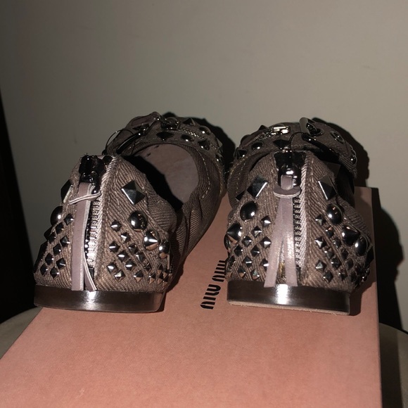 Miu Miu Brown Flats with Studs - Picture 4 of 5
